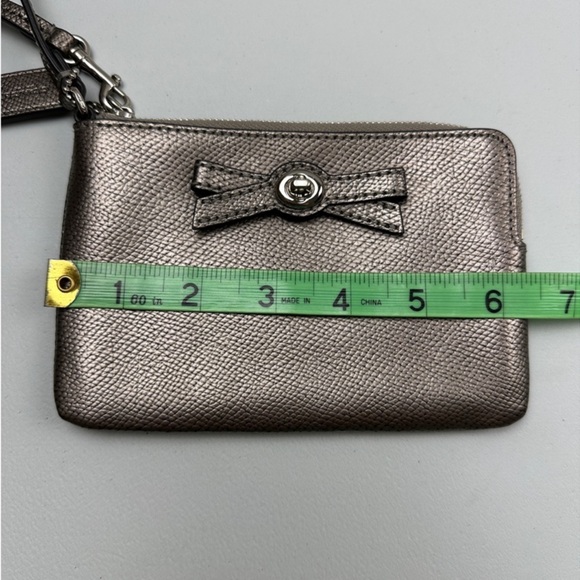 Coach leather wristlet - Picture 12 of 14